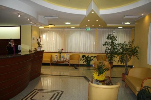 Residence Hotel Angeli Rimini Ngoại thất bức ảnh