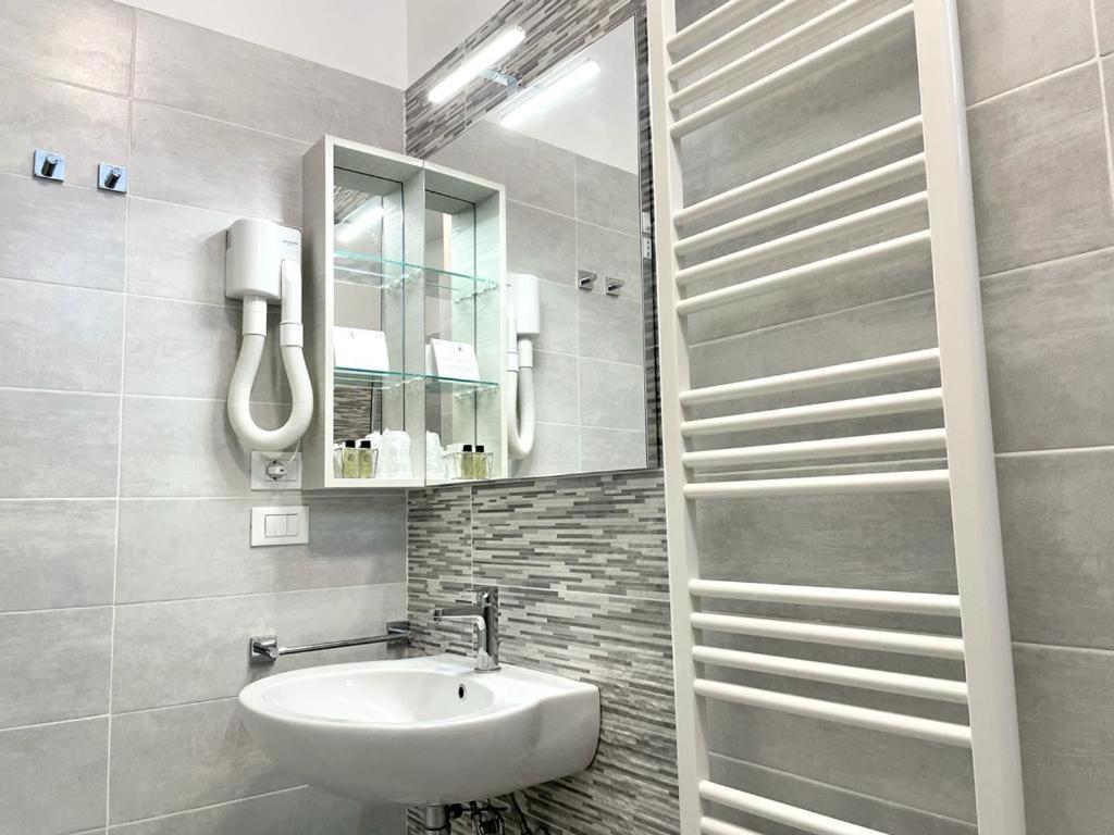 Residence Hotel Angeli Rimini Ngoại thất bức ảnh